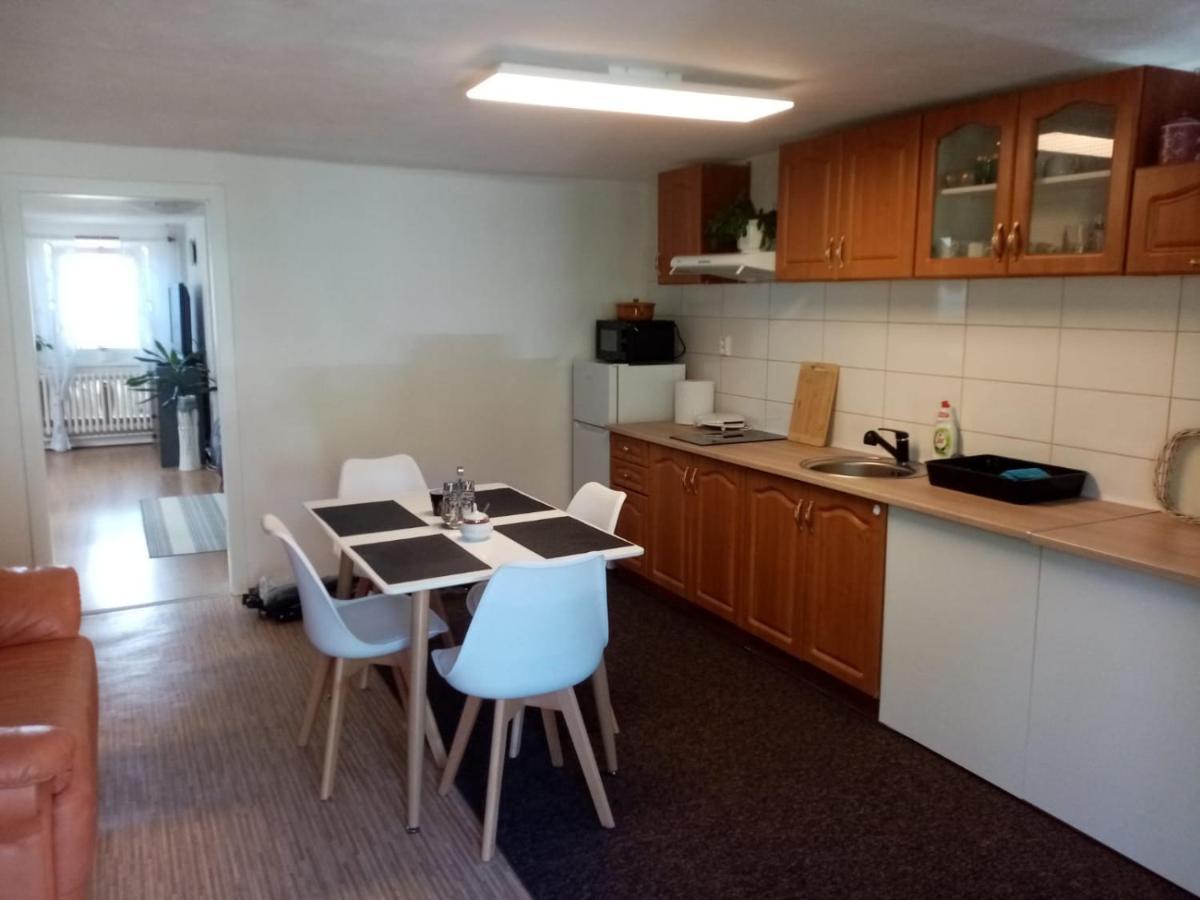 Podkrovni Apartman Tereza Apartment Rumburk Exterior photo
